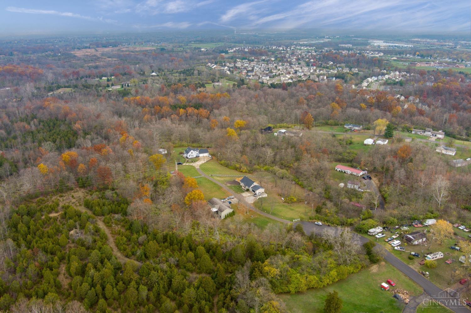 Roberts Drive, Franklin, Ohio image 12