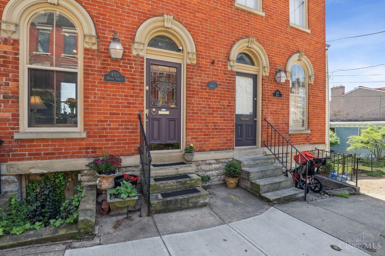 453 Milton Street