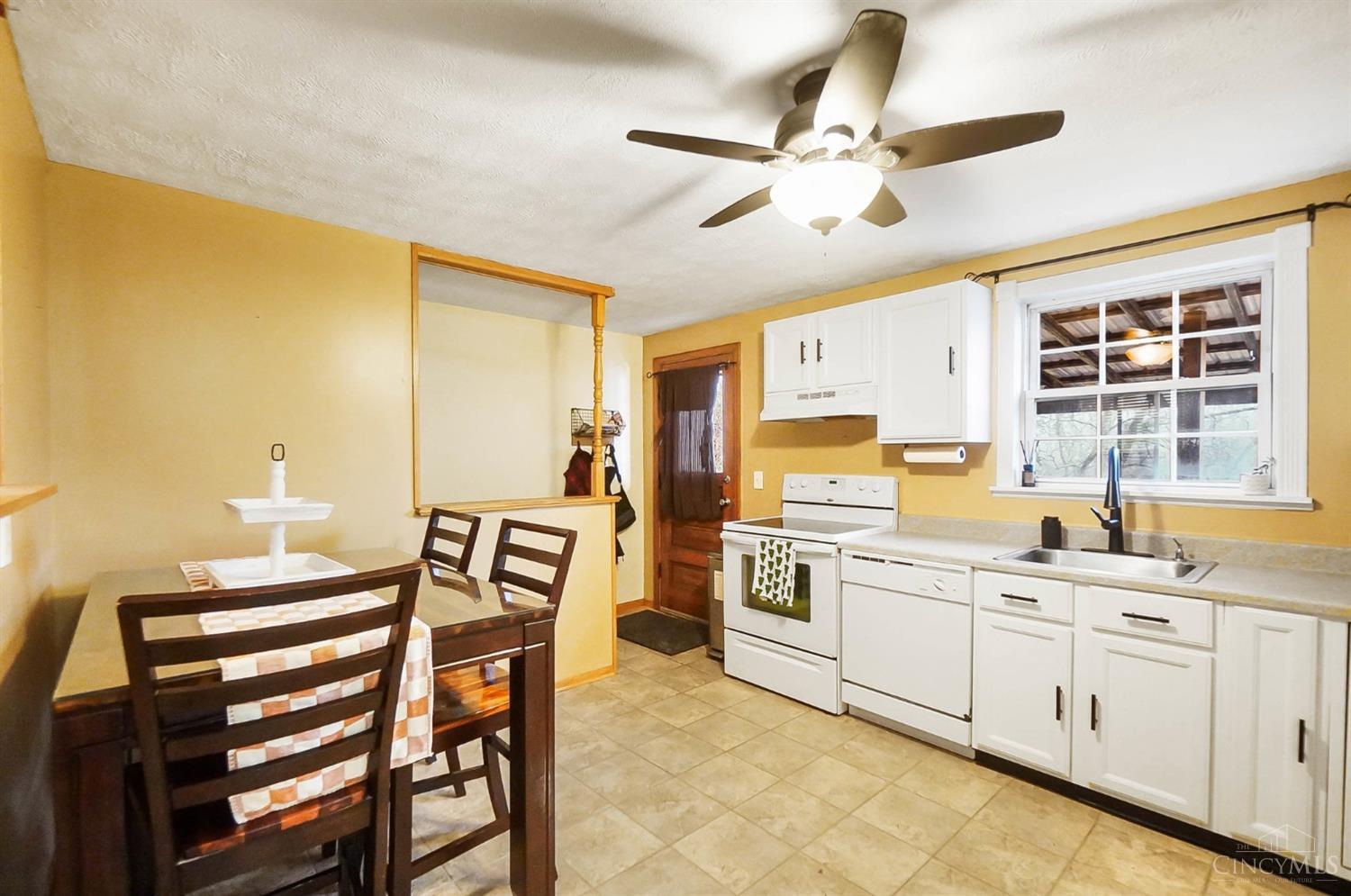 6647 Schweitzerhoff Road, Cincinnati, Ohio image 6