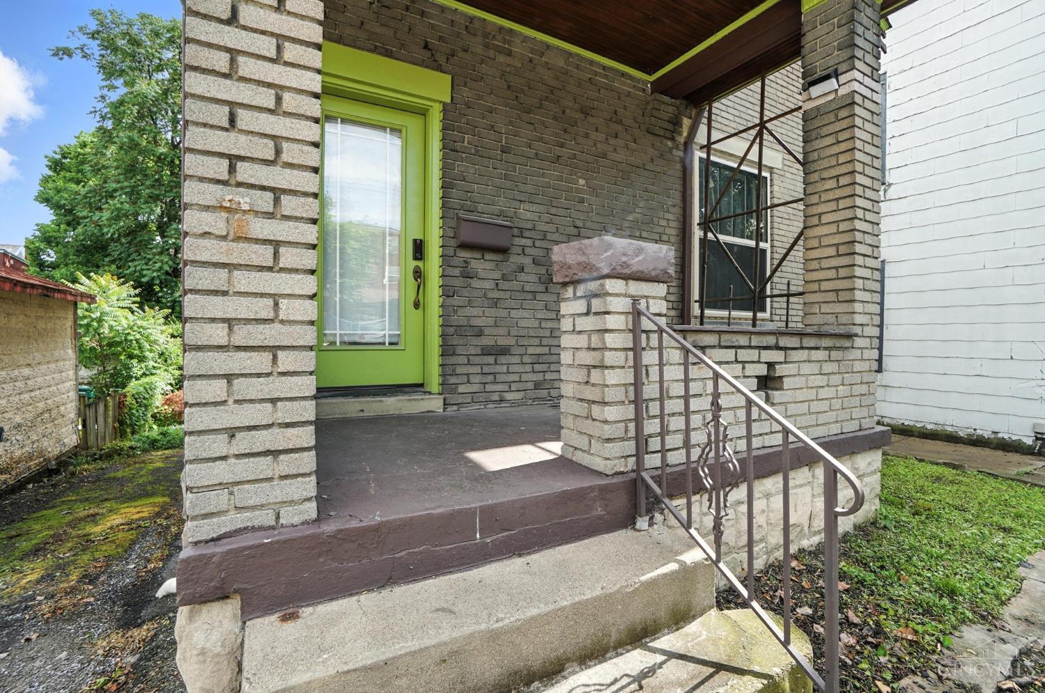 343 Ada Street