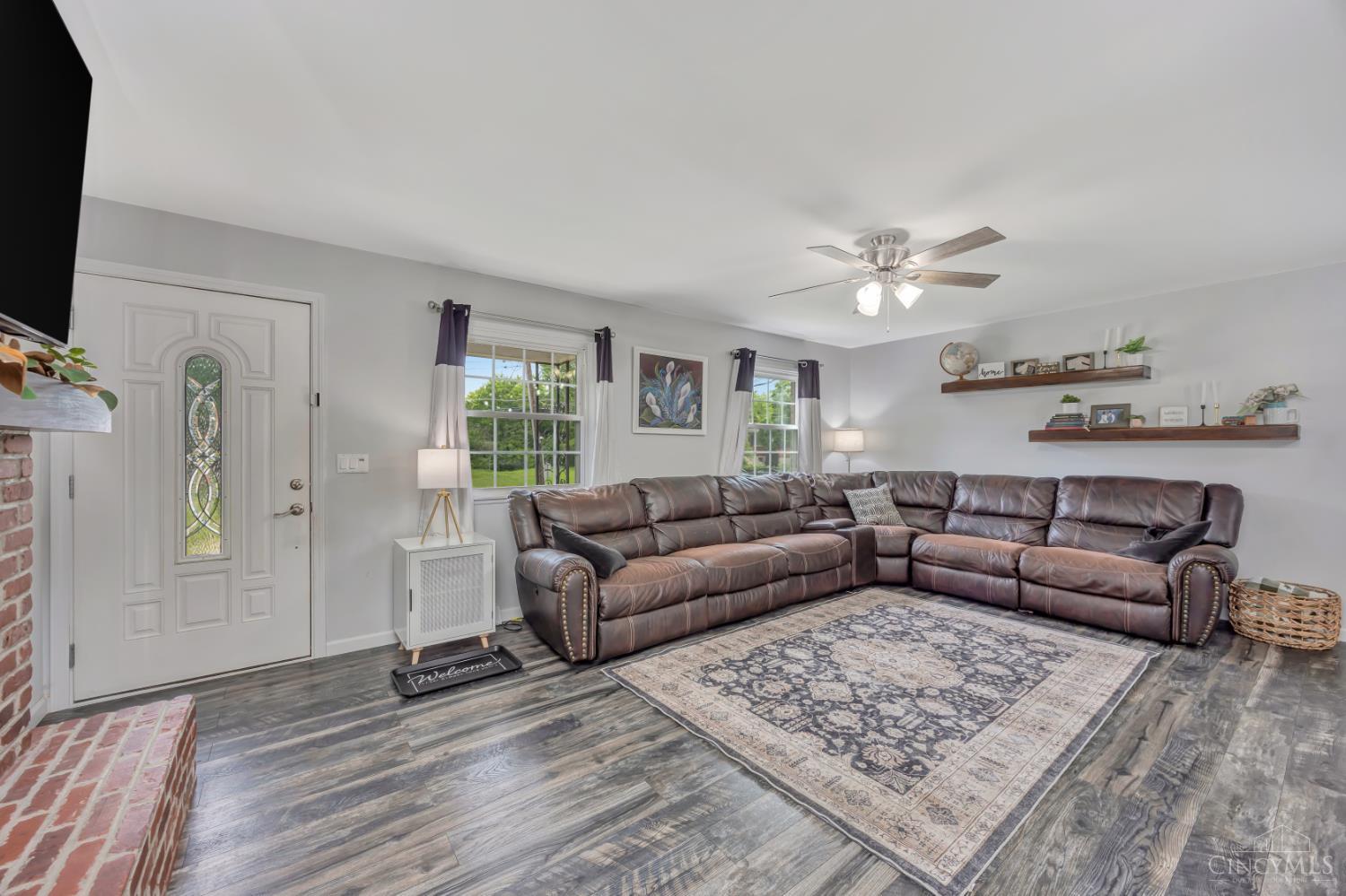 3874 Woodsong Drive
