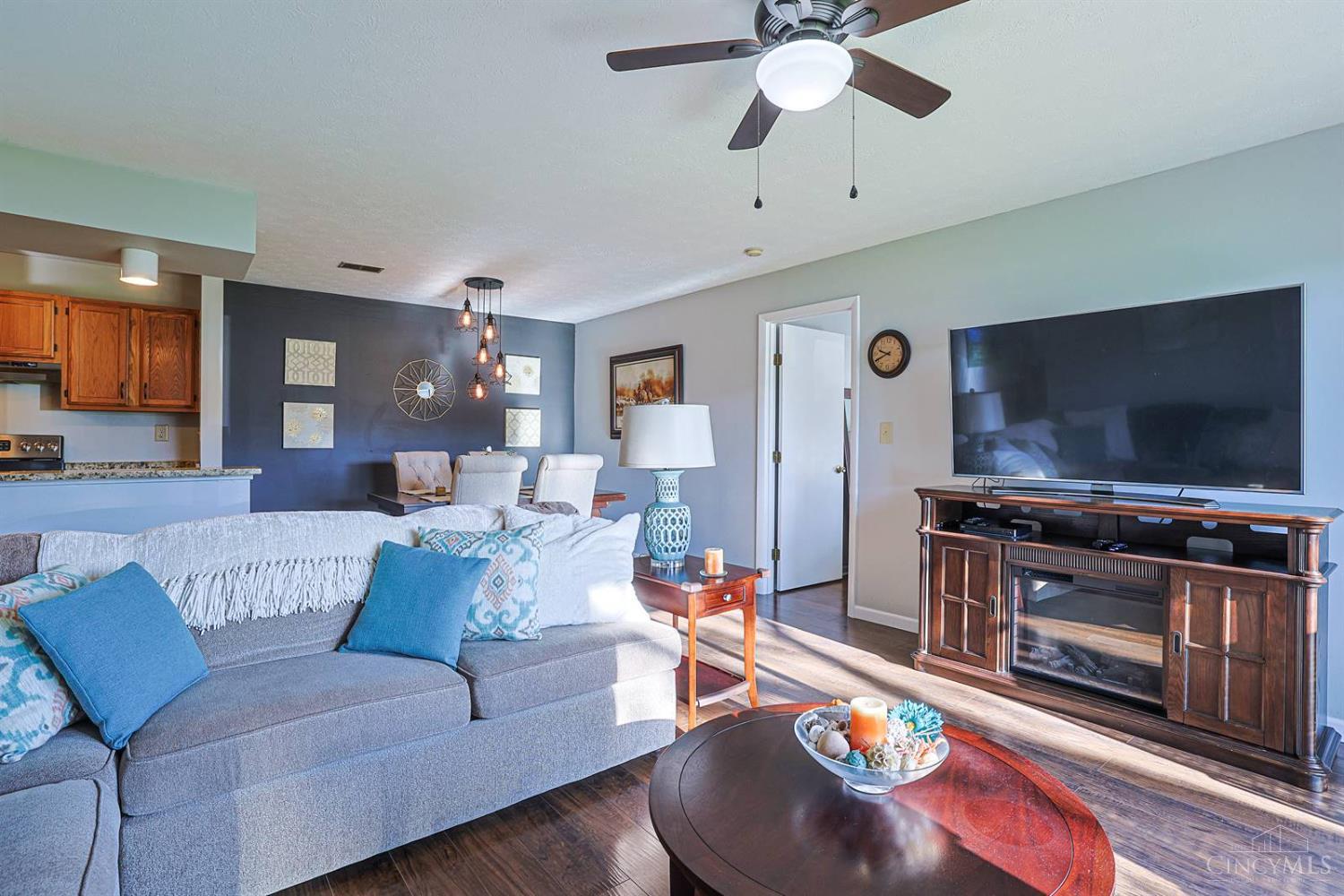 8839 Eagleview Drive 3