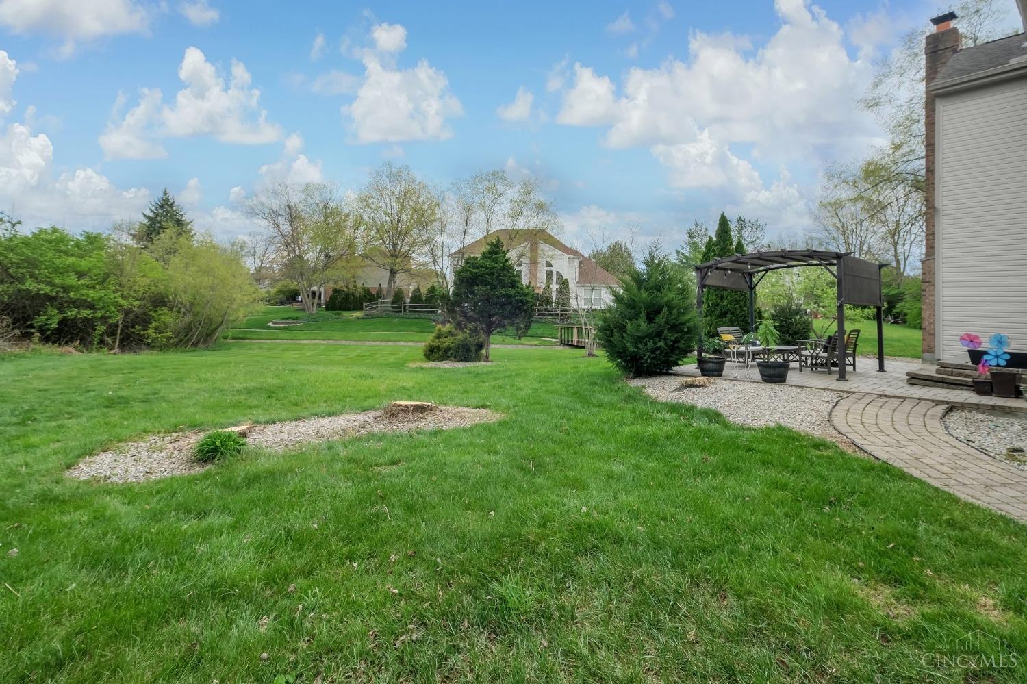 6863 Parklake Drive, Mason, Ohio image 38