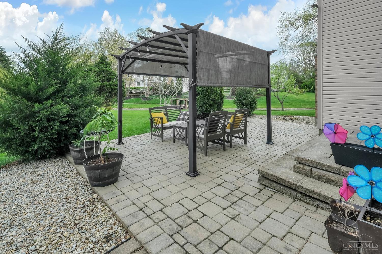 6863 Parklake Drive, Mason, Ohio image 35