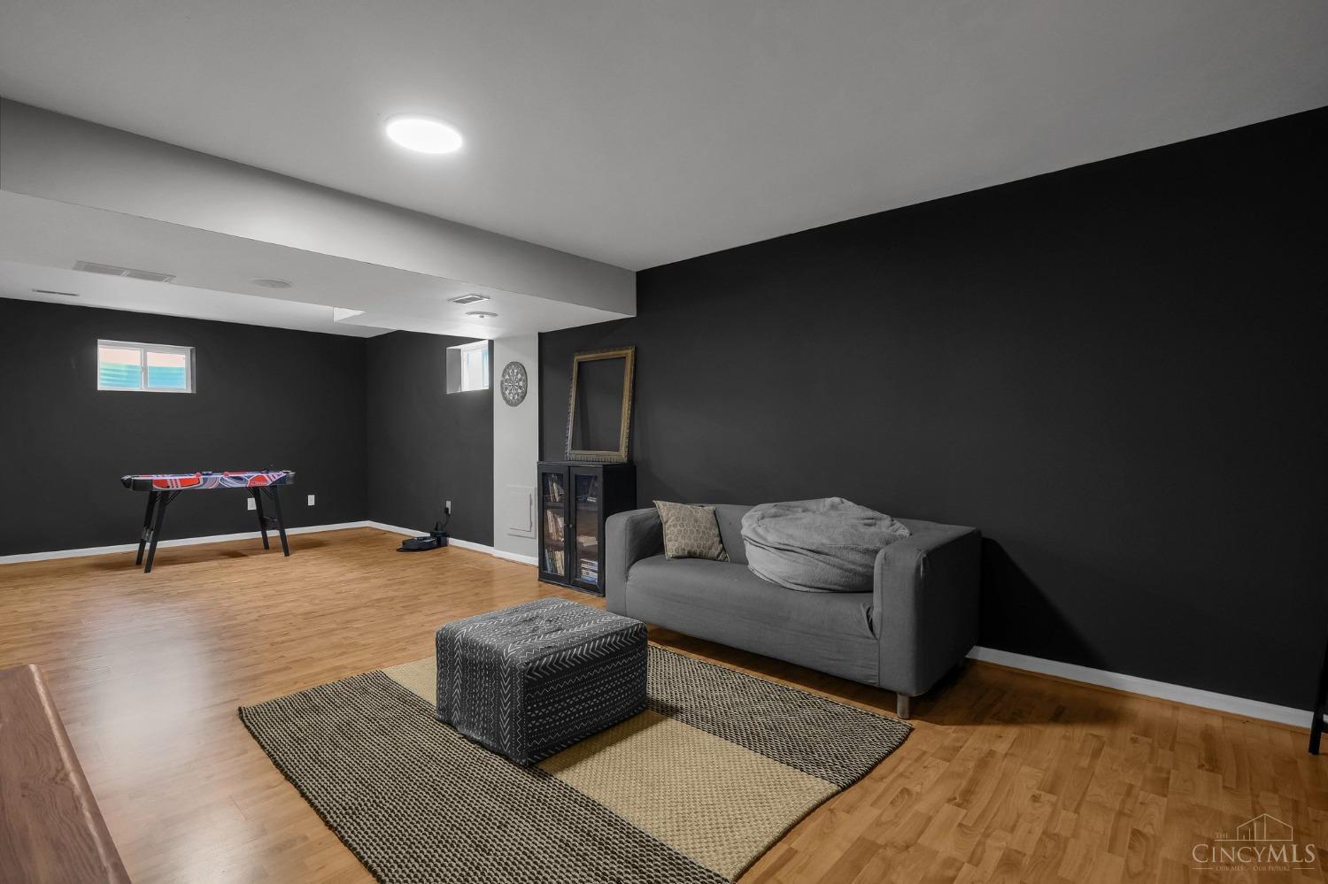 6863 Parklake Drive, Mason, Ohio image 29