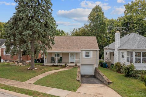 Photo of 4885 N Overlook Avenue, Cincinnati, OH 45238 (MLS # 1856274)