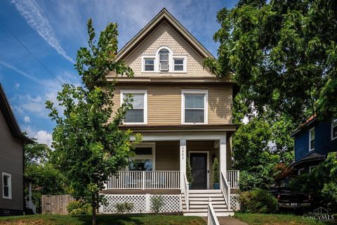 Photo of 3923 S Madison Ave, Norwood, OH 45212 (MLS # 1871516)