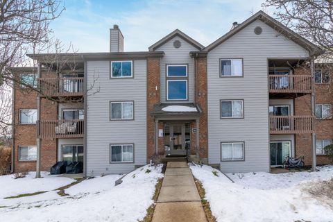 Photo of 8945 Eagleview Drive #10, West Chester, OH 45069 (MLS # 1868609)