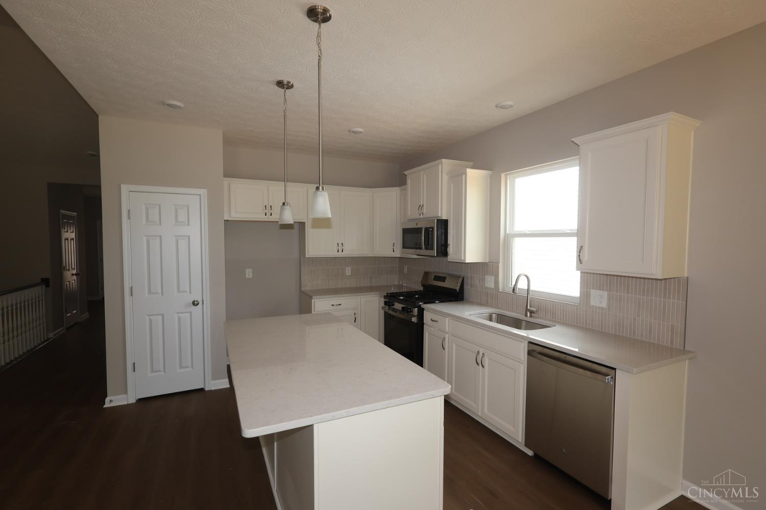 1514 Acadia Drive 0007