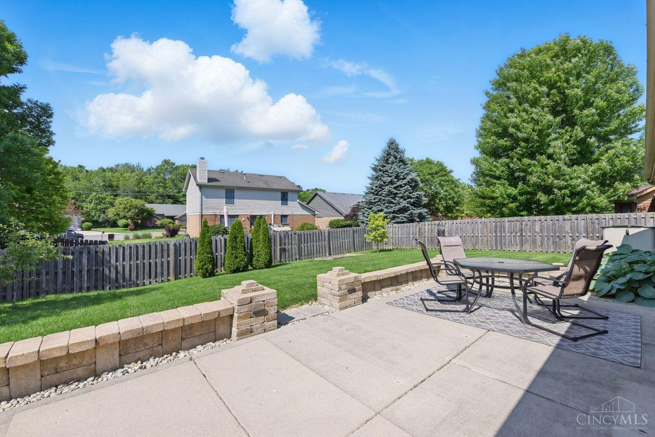 2241 Four Seasons Trail, Miamisburg, Ohio image 31
