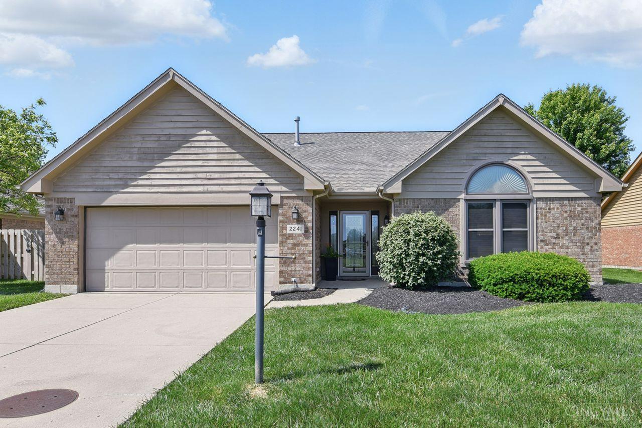 2241 Four Seasons Trail, Miamisburg, Ohio image 1