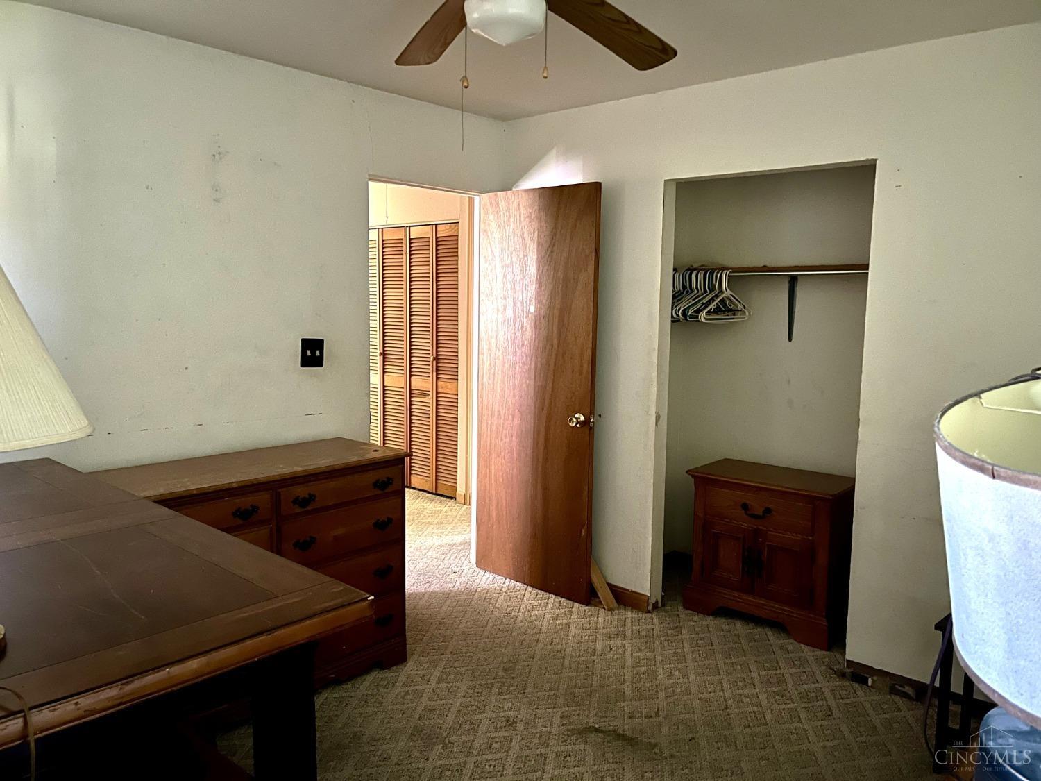 9671 Dunraven Drive, Colerain Twp, Ohio image 18