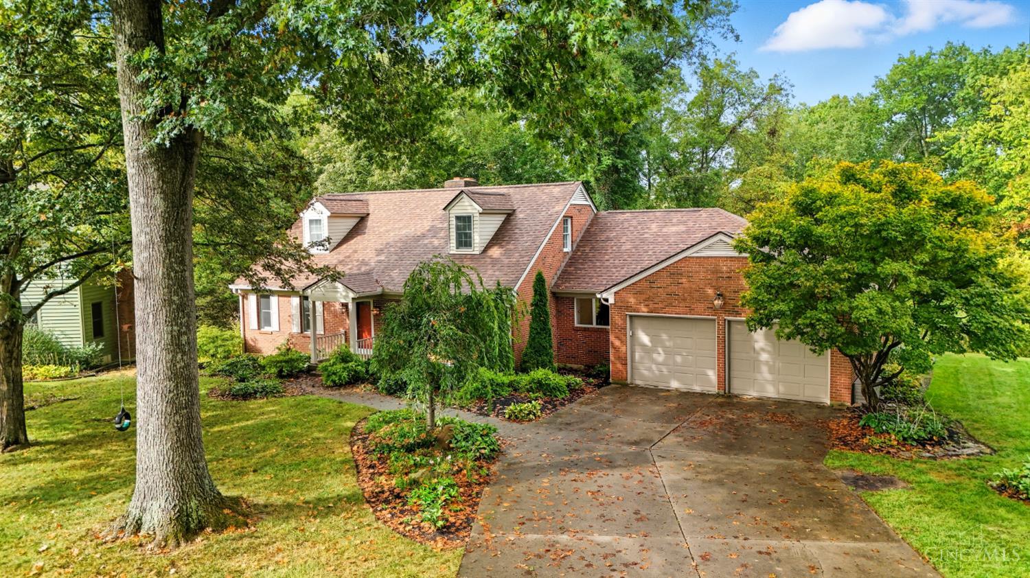 465 Creekside Drive