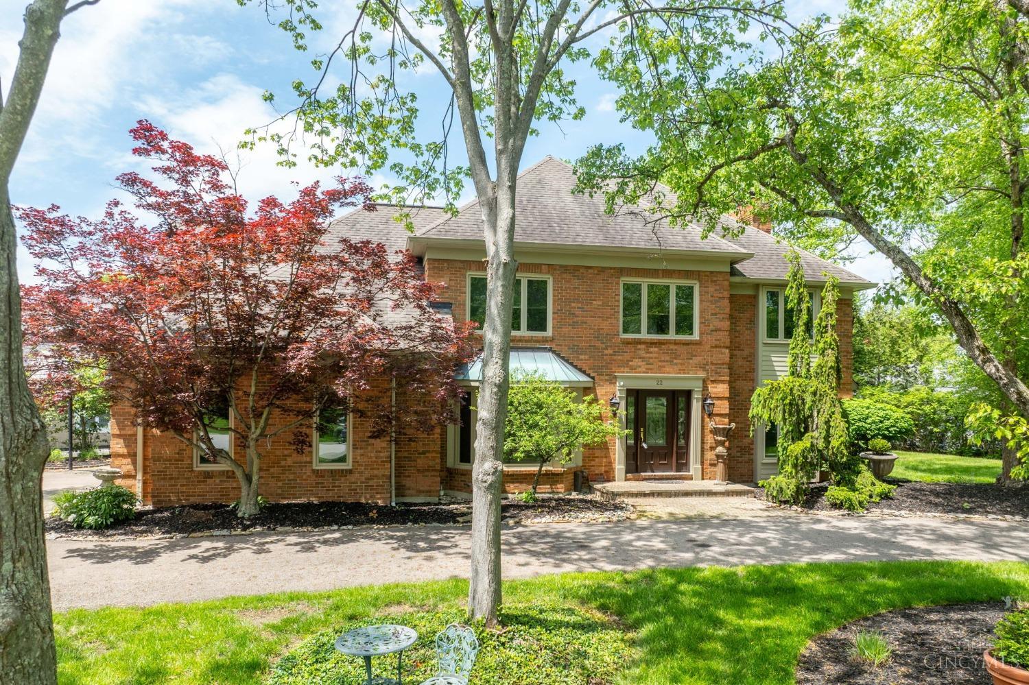 22 Heritage Court, Blue Ash, Ohio image 2