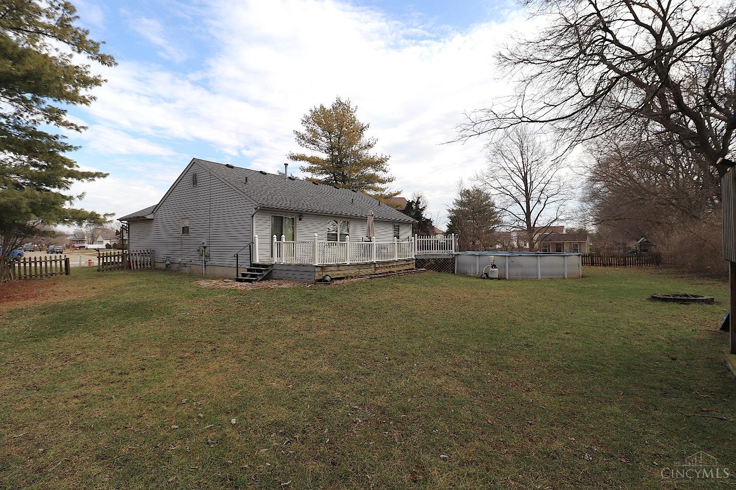 655 Alpine Place, Trenton, Ohio image 4