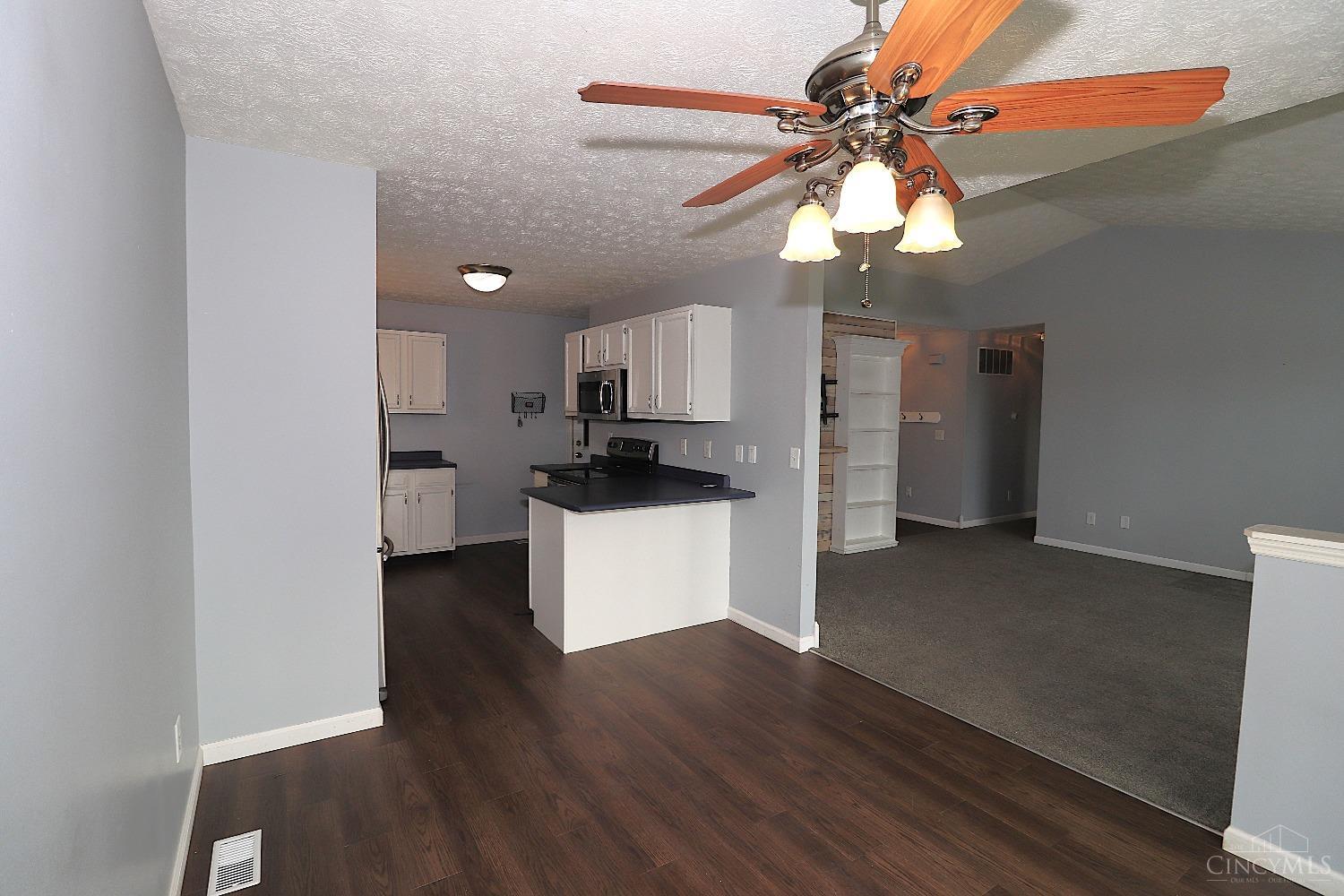 655 Alpine Place, Trenton, Ohio image 14