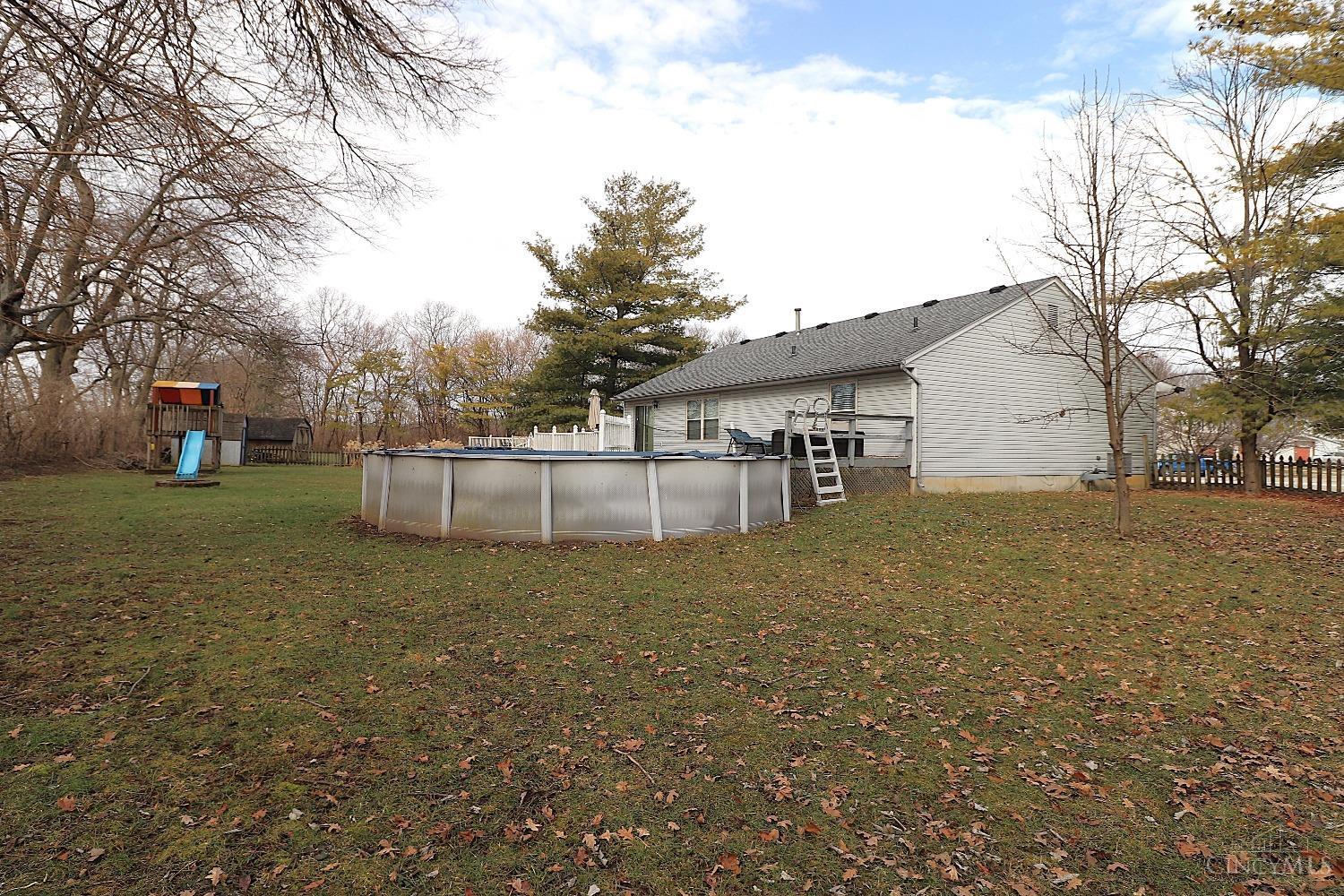 655 Alpine Place, Trenton, Ohio image 7