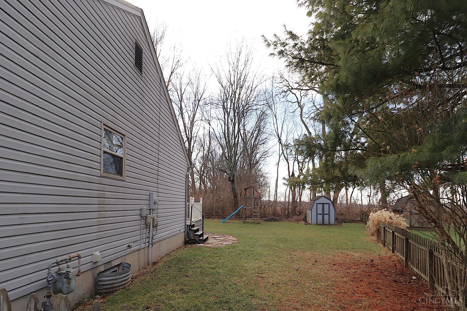 655 Alpine Place, Trenton, Ohio image 3