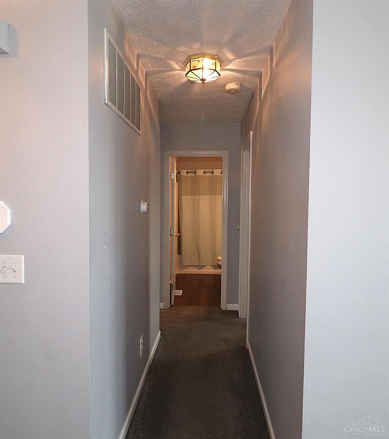 655 Alpine Place, Trenton, Ohio image 18