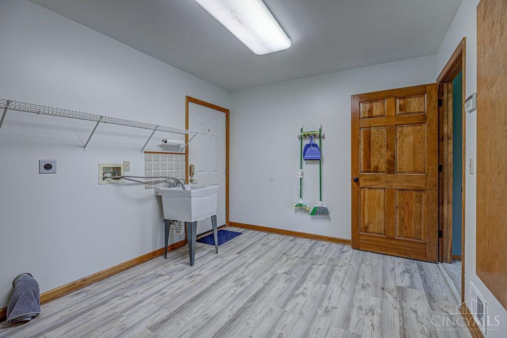 9160 Brehm Road, Colerain Twp, Ohio image 14