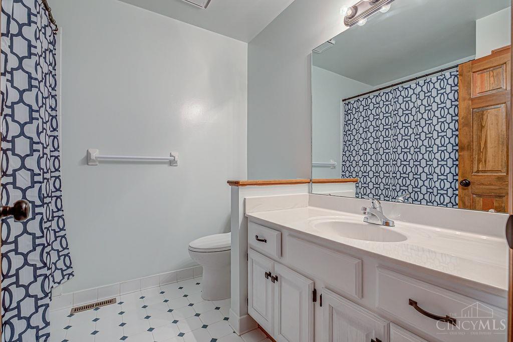9160 Brehm Road, Colerain Twp, Ohio image 16