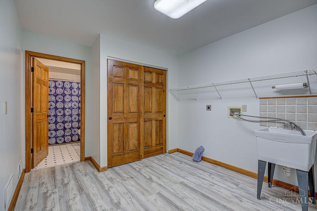 9160 Brehm Road, Colerain Twp, Ohio image 12