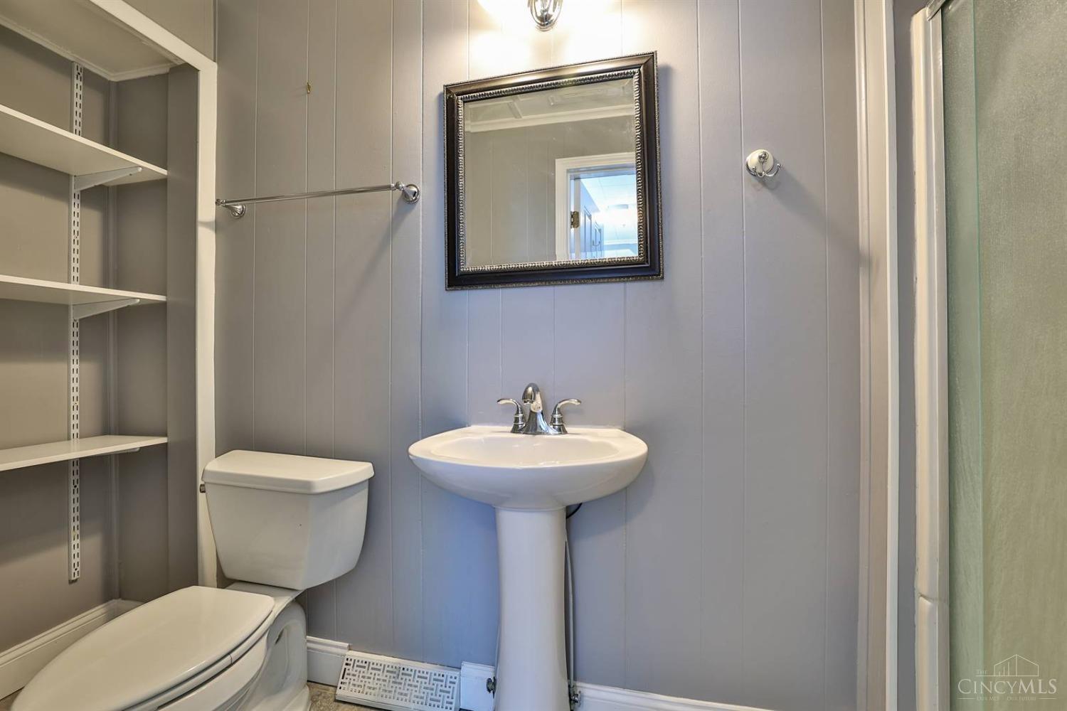 435 Hanna Avenue, Loveland, Ohio image 22
