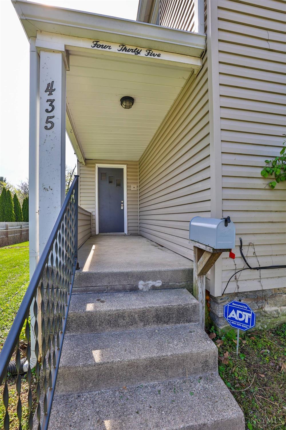 435 Hanna Avenue, Loveland, Ohio image 3