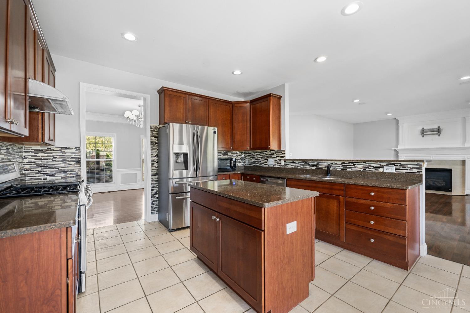 8013 Spring Garden Court, West Chester, Ohio image 10