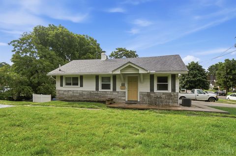 Photo of 6864 Park Avenue, Cincinnati, OH 45236 (MLS # 1879856)