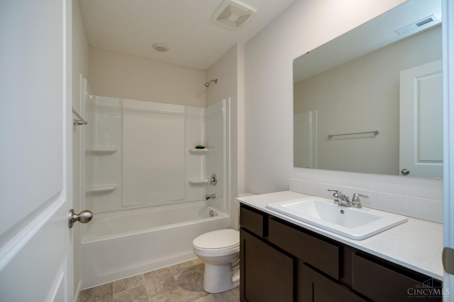 103 River Heights Drive, New Richmond, Ohio image 17
