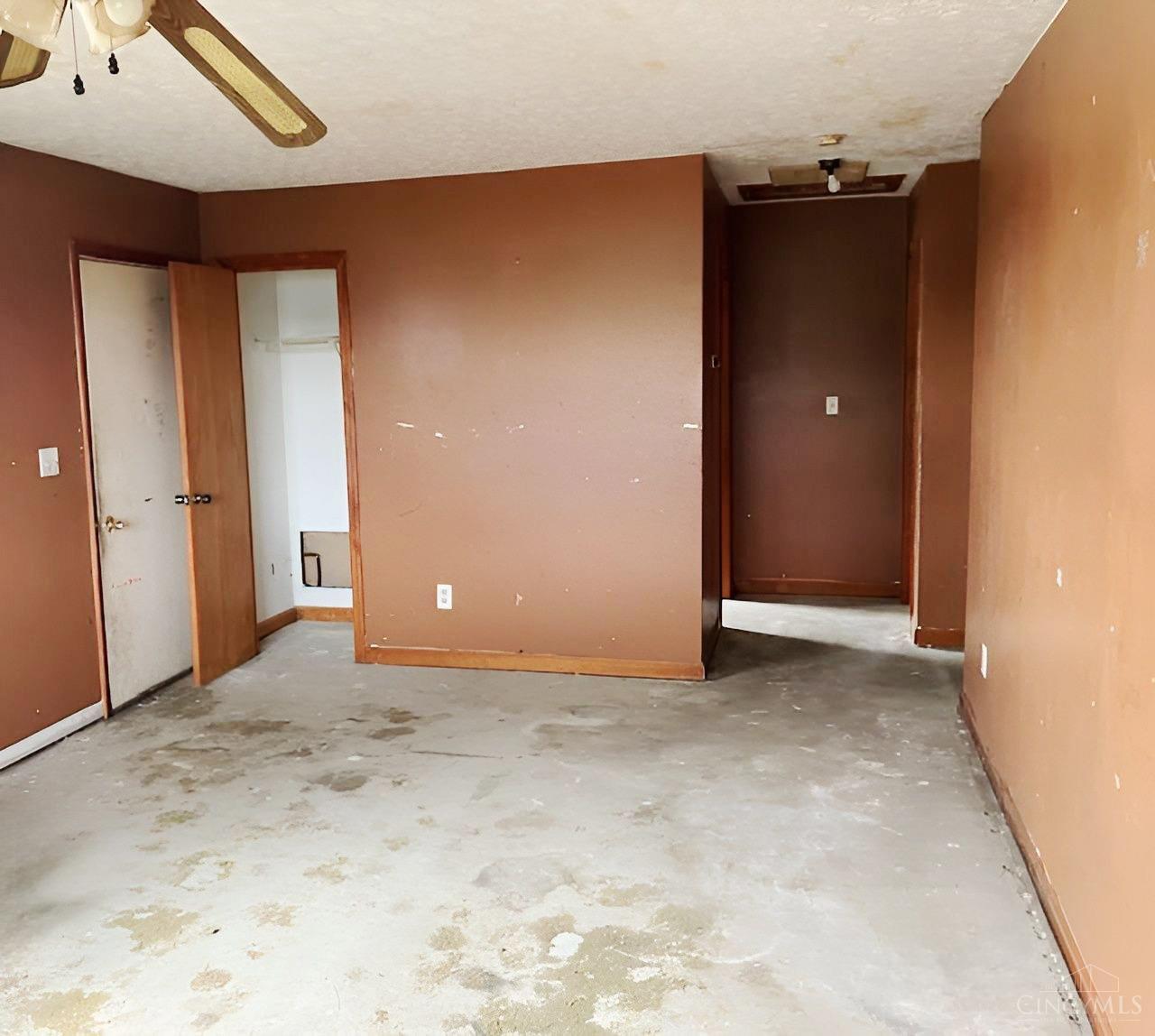 877 Gay Street, Williamsburg, Ohio image 3