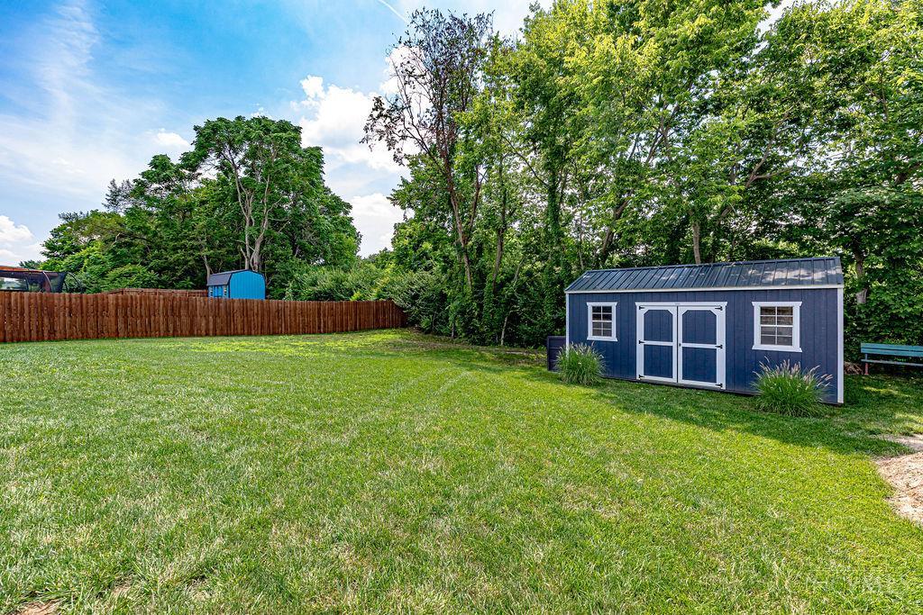 1221 Waterbury Drive