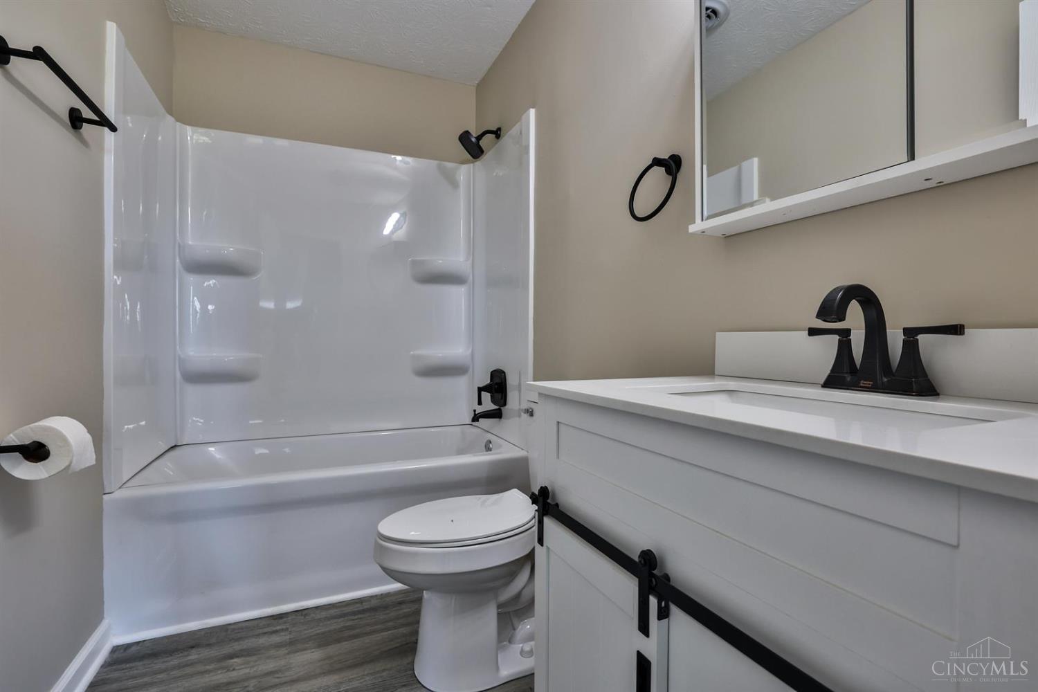 10872 Hetzler Road, Gratis Twp, Ohio image 19