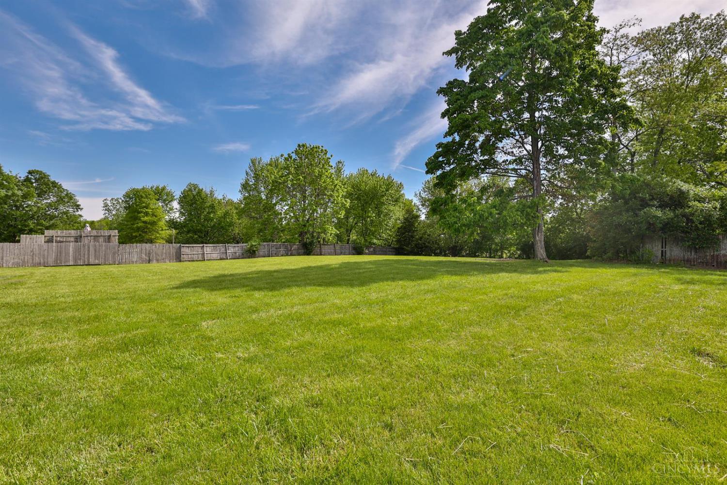 10872 Hetzler Road, Gratis Twp, Ohio image 25