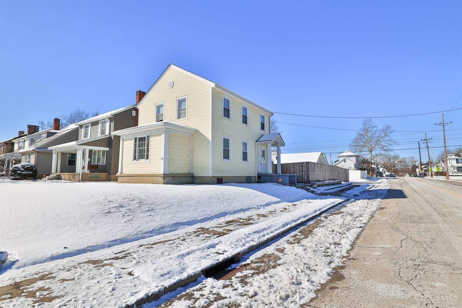 551 Ridgelawn Avenue, Hamilton, Ohio image 2