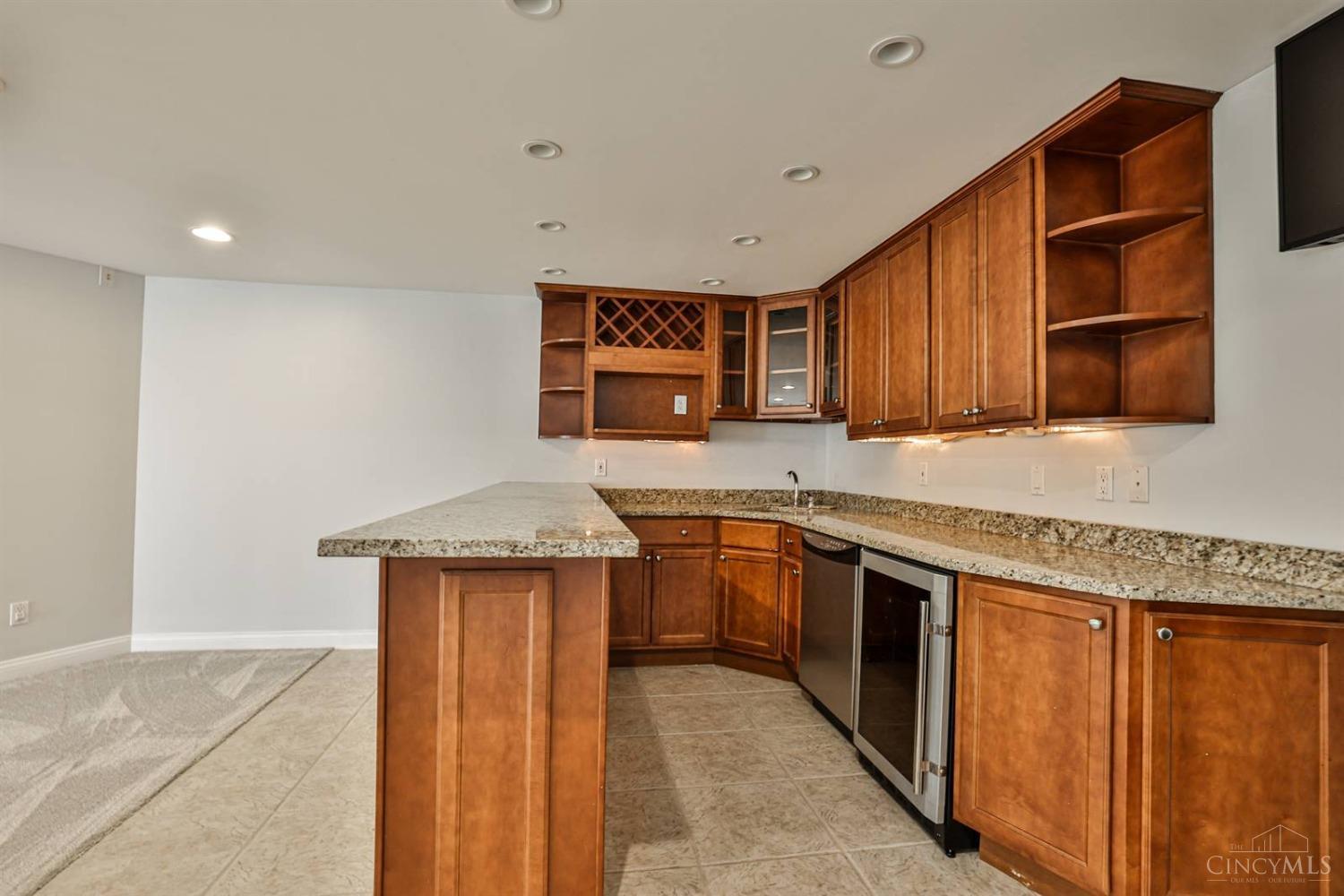 6567 Wyndwatch Drive, Cincinnati, Ohio image 29