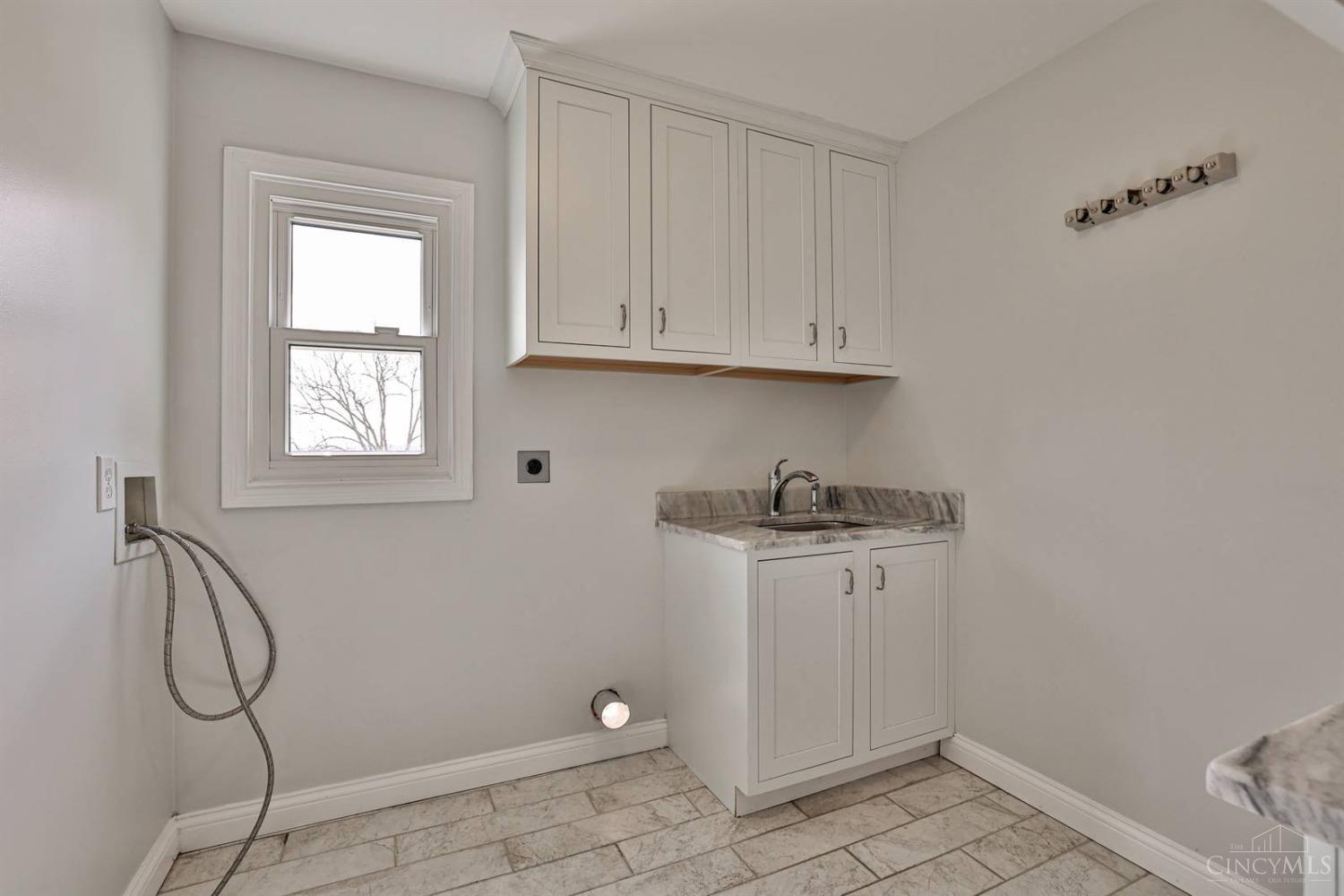 6567 Wyndwatch Drive, Cincinnati, Ohio image 34