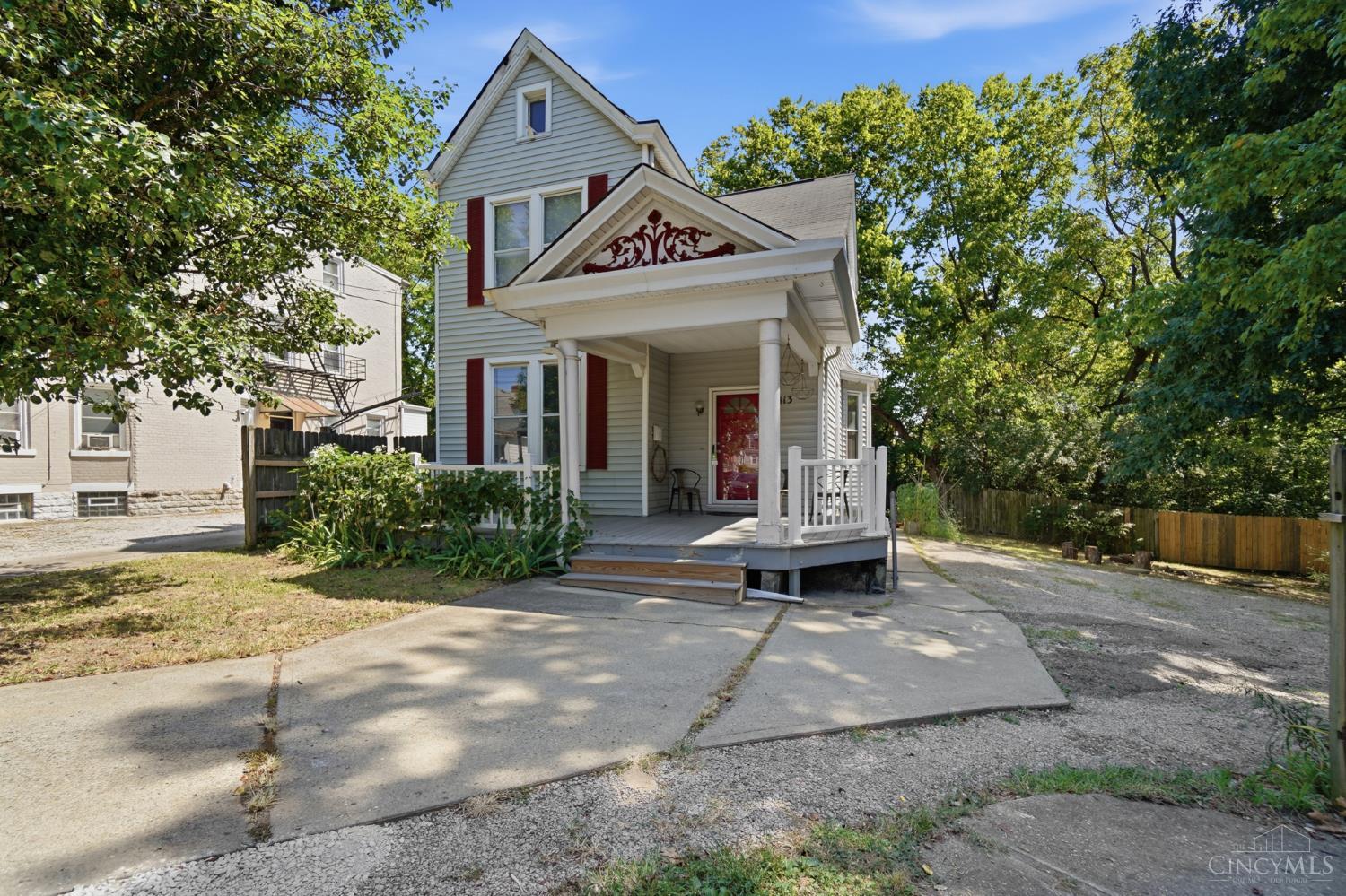 413 Southview Avenue