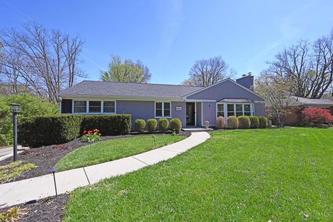 Apartment For Sale - 6866 Kenwood Road<br/> Madeira, OH 45243