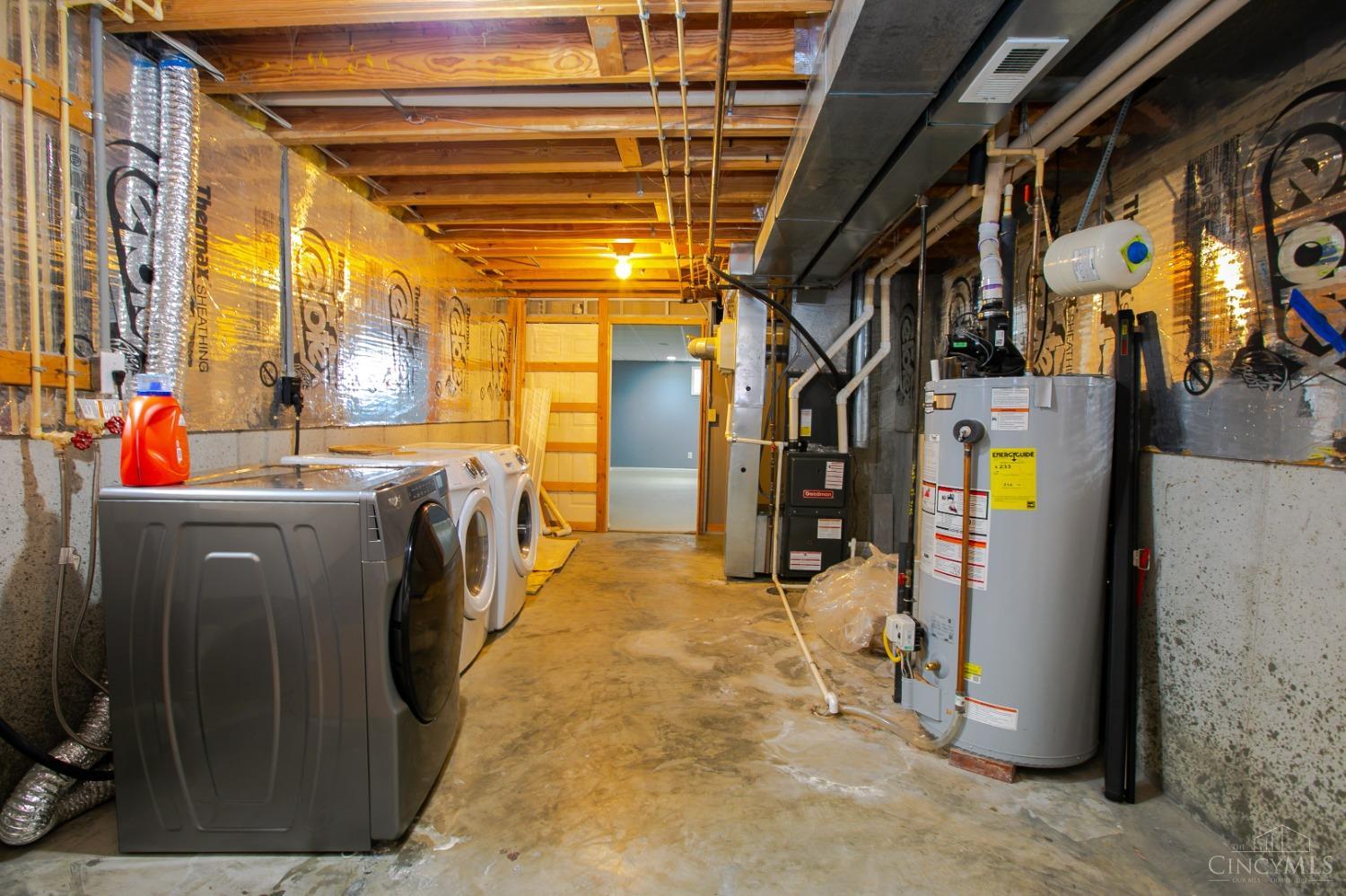 5570 Wanda Way, Fairfield Twp, Ohio image 34