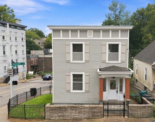 2560 HACKBERRY ST, CINCINNATI, OH 45206 - Image d273ed6ce758d900f7442d06ed2efecf/515129337