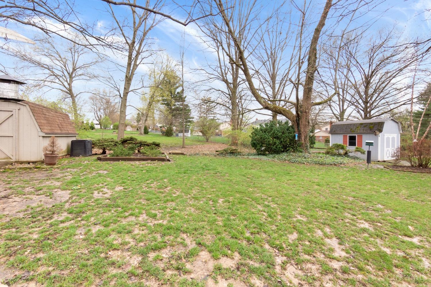 3995 Thimbleglen Drive, Colerain Twp, Ohio image 40