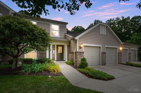 Photo of 5878 Stonebridge Circle #104, Milford, OH 45150 (MLS # 1885110)