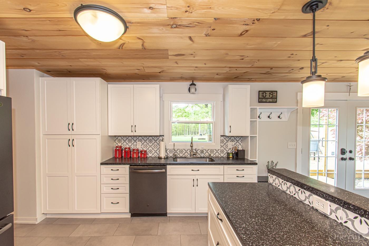 4490 W National Road, Butler Twp, Ohio image 17