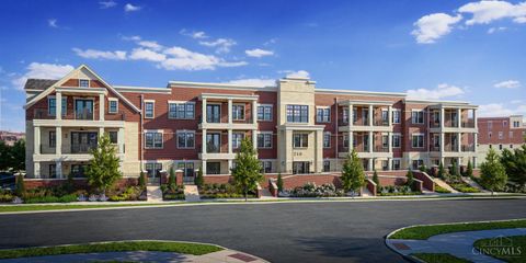 Condo For Sale - 210 Vintage Club Drive #101<br/> Montgomery, OH 45249