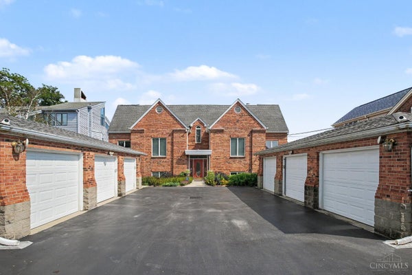 390 GRAND AVE APT B, CINCINNATI, OH 45205 - Image d2f8f9d2e317a6a2dd08a90b6bb7e1a2/1151913225
