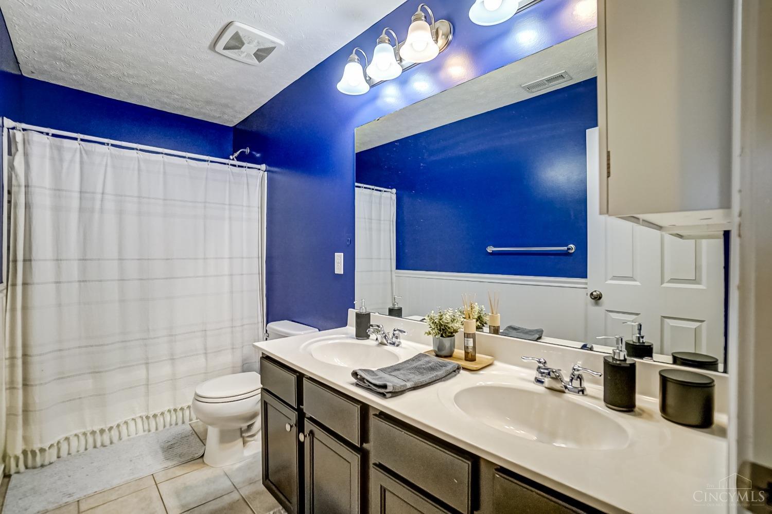 533 E Brooke Drive, Monroe, Ohio image 39