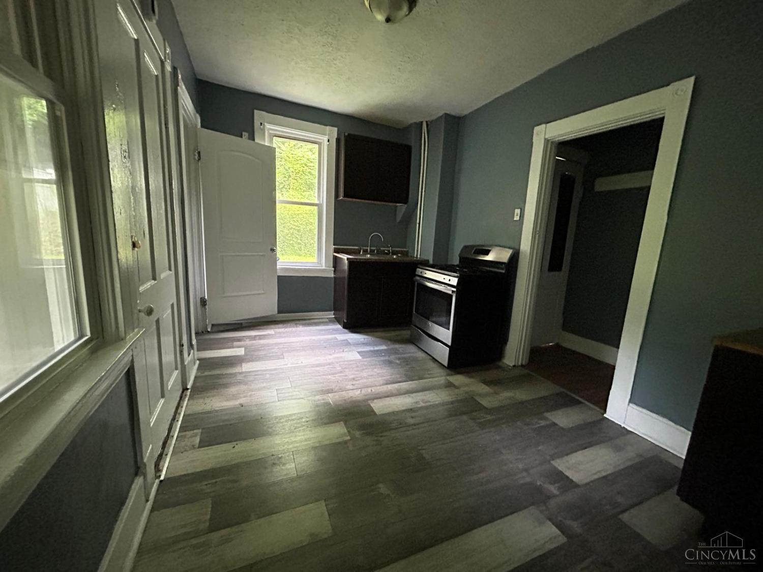 3065 Moosewood Avenue