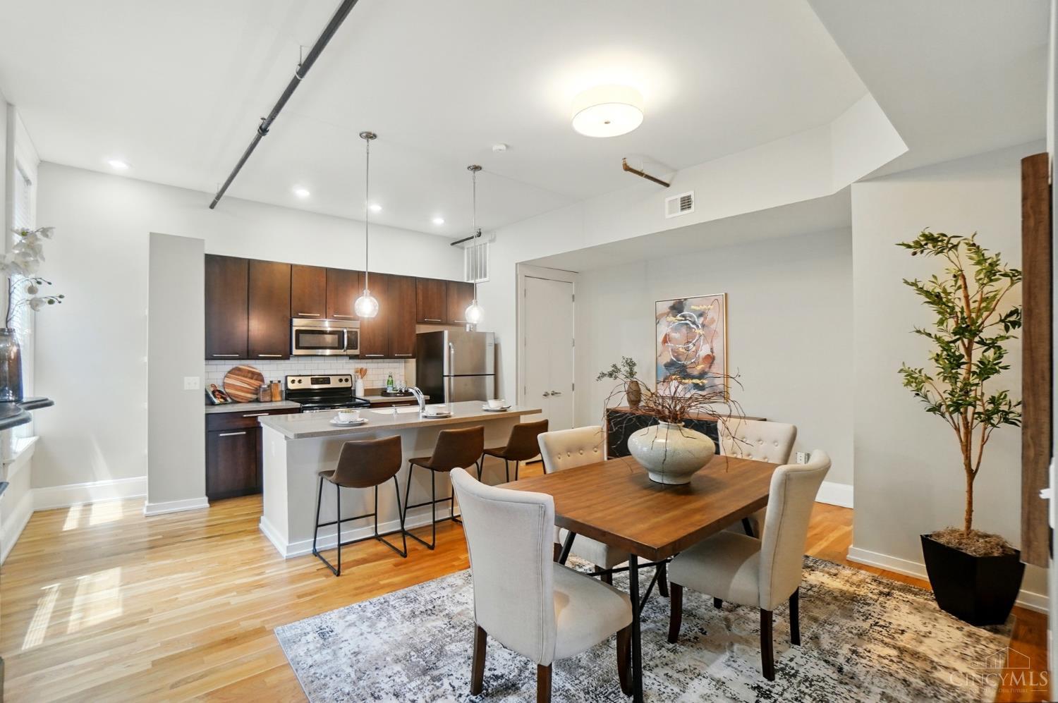 1415 Vine Street #307, Cincinnati, Ohio image 5